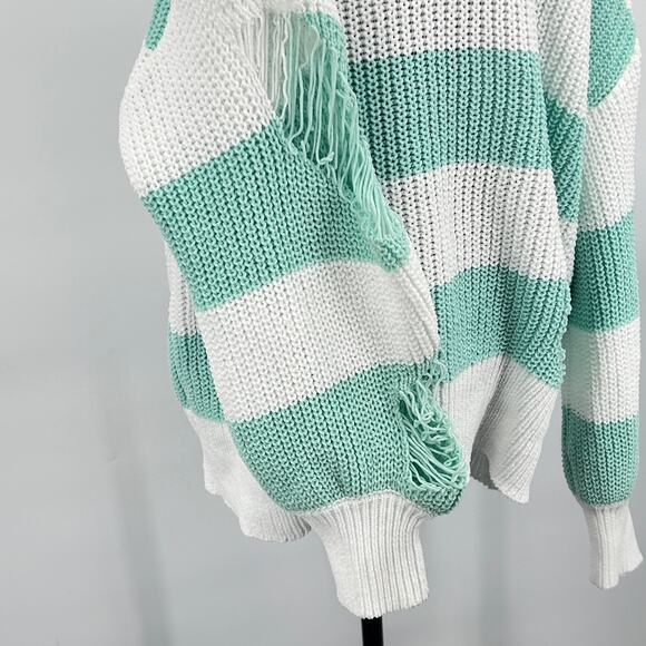 Oversized Distressed Chunky Knit Sweater Women’s XL Striped Green White NWT - Picture 7 of 9
